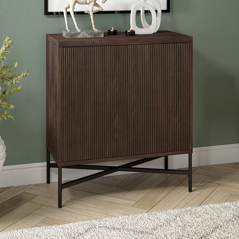 Evelyn&Zoe Modern/Contemporary 28 Wide Alder Brown Accent Cabinet | Bigbigmart.com