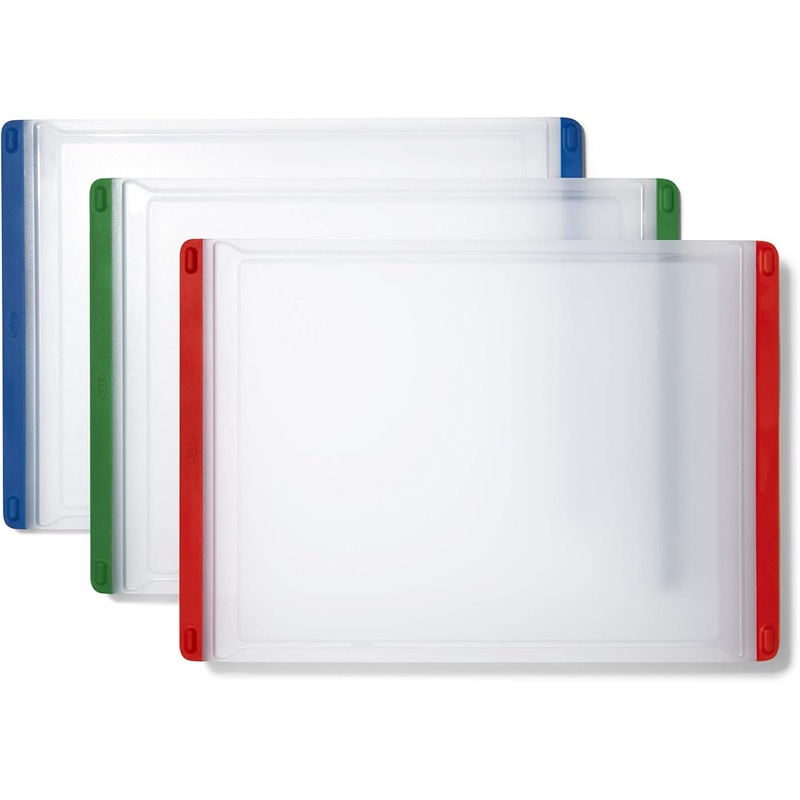 OXO Good Grips 3-Piece Plastic Everyday Cutting Board Set – Red, Green, Blue | Bigbigmart.com